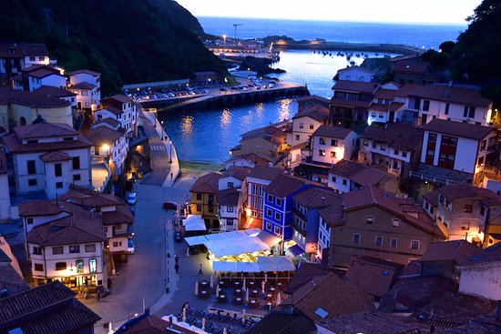 Cudillero photo