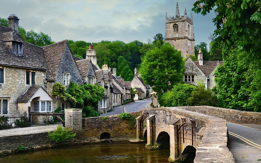 Castle Combe photo