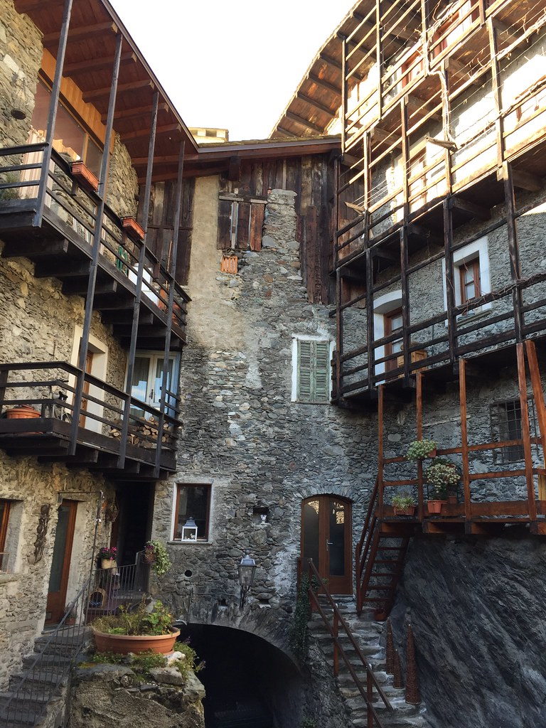 Sondrio photo
